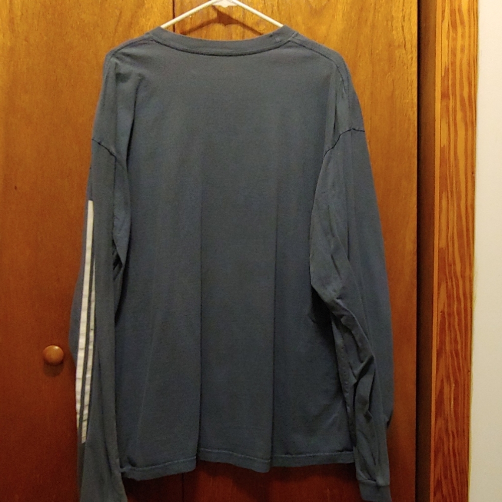 Adidas shirt - Picture 3 of 5